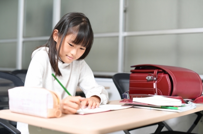 自主学習する子ども